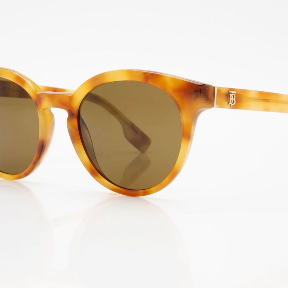 Burberry Round Sunglasses - Picture 5 of 5